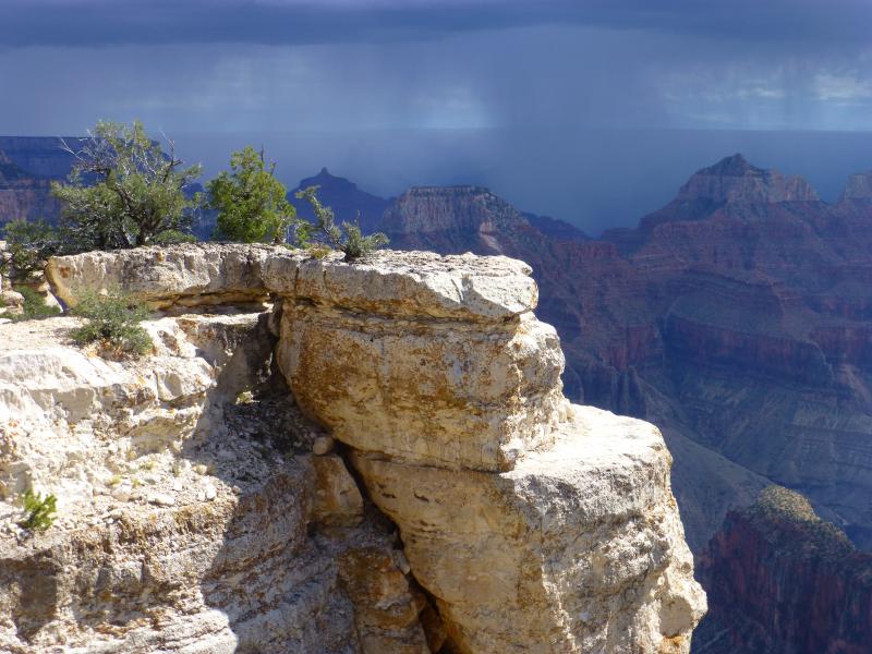 P1050033 Storm coming in over the South Rim headed for the North.