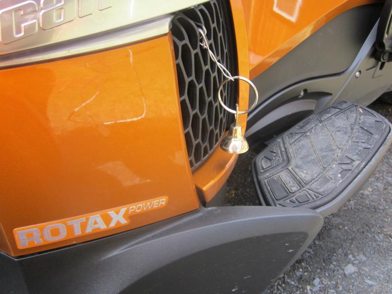 Pictures of Newest Farkles on 2014RTS SE6 002