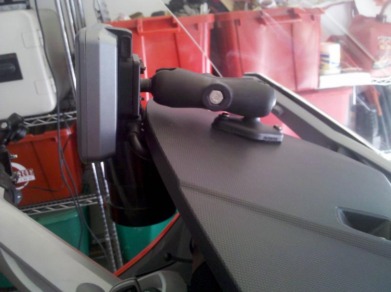 Ram Mount holding GPS on top of Dash