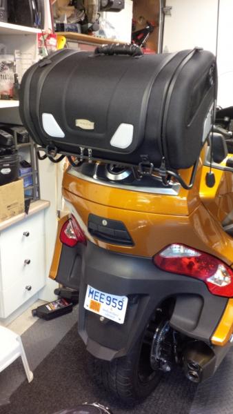 Rear travel trunk from Cruiser Customizing. Com