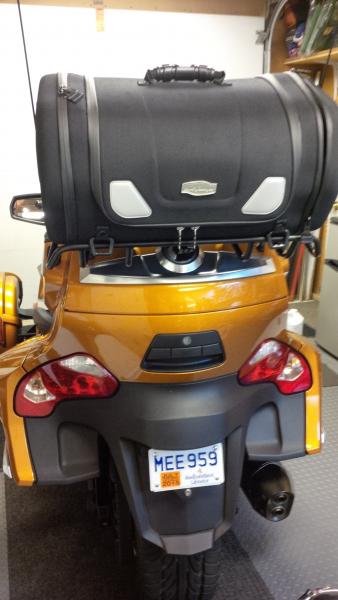 Rear travel trunk from Cruiser Customizing. Com