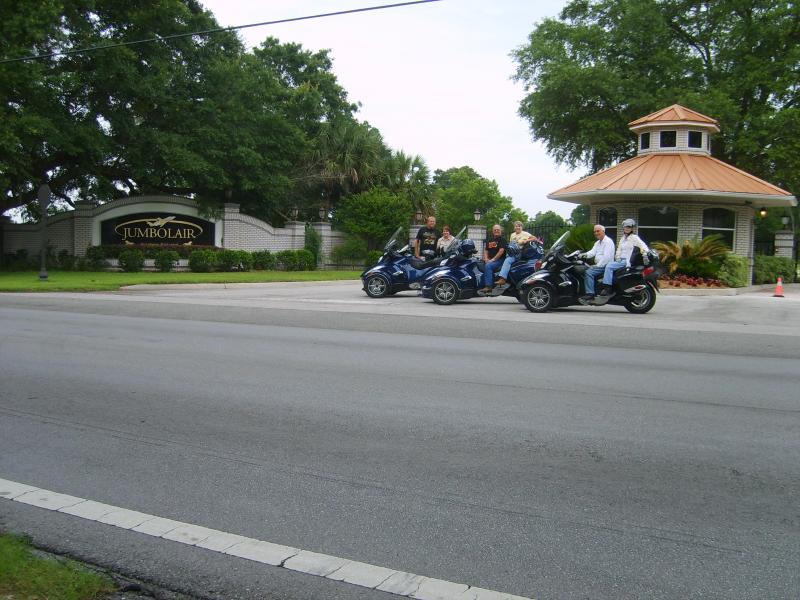 Ride by John Travolta's in Anthony Fl.   (115 Mi ride)
John, Carol (L) & Jerry,Lois (C) & Gary, Norma (R)