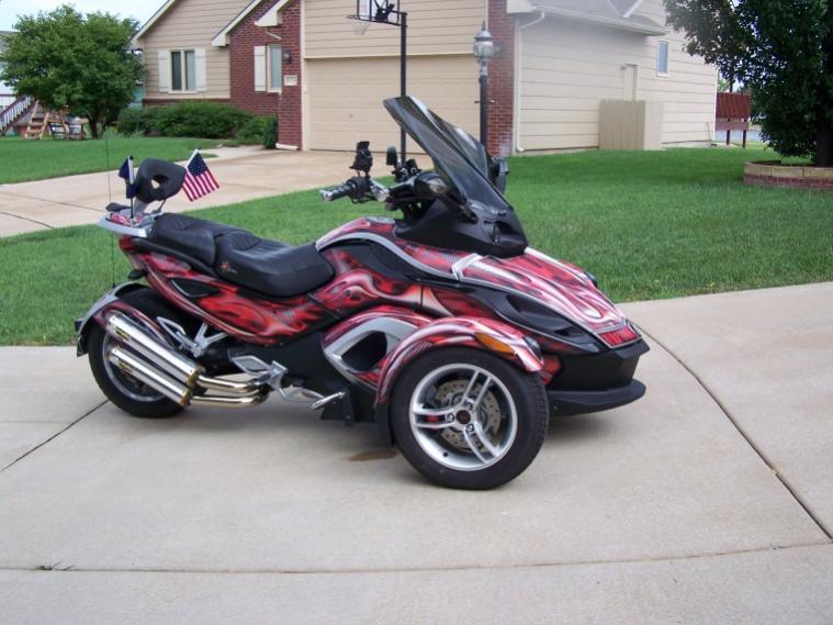 Right Side with TBR pipes notice I leaned the flags forward to match the seat back.