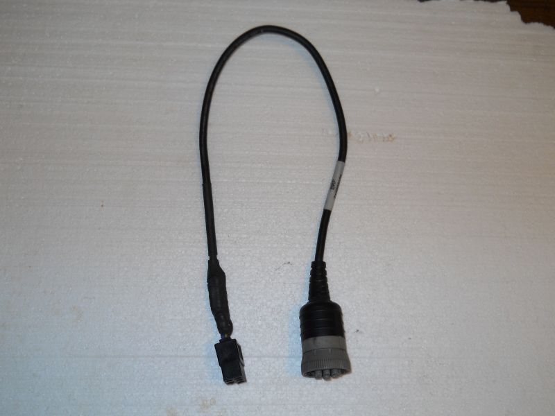 RTS Trailer Adapter
9-pole RT to 6-pole trailer