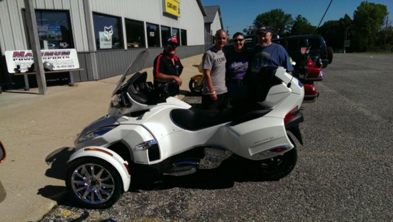 Sam, derek and us with Kasper