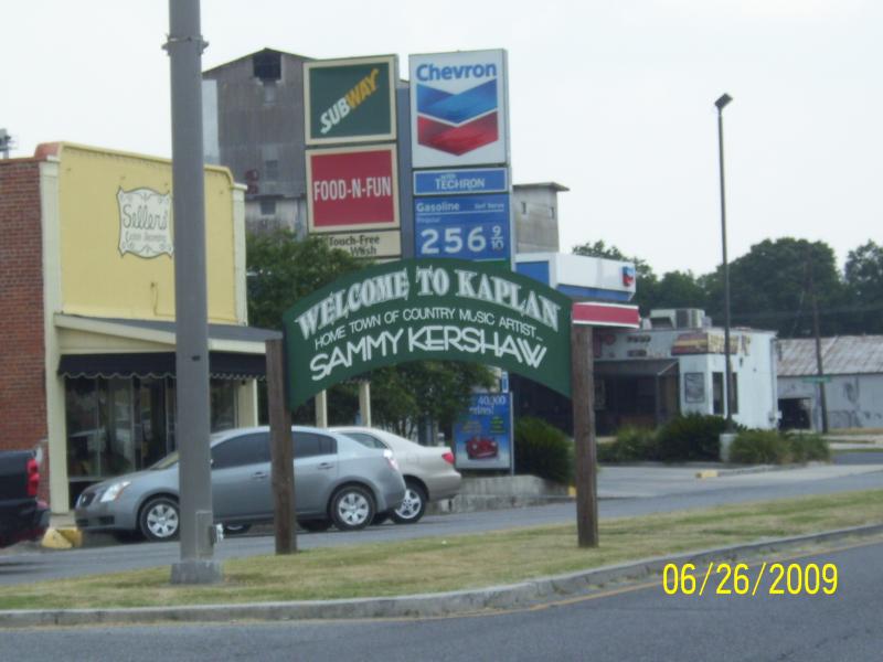 Sammy Kershaw sign, Kaplan, LA, Dudley's home town.