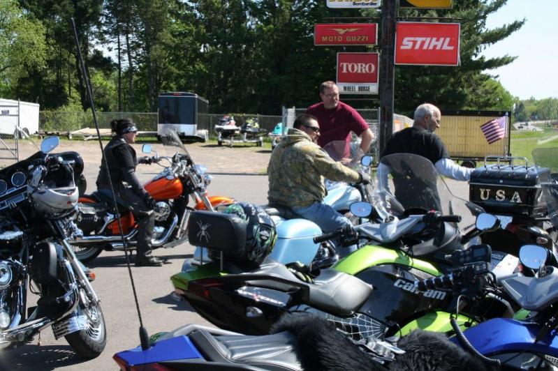 Saying our good-byes - Kerri (works at Caswell's) & Brad heading out on their ride now that works done!