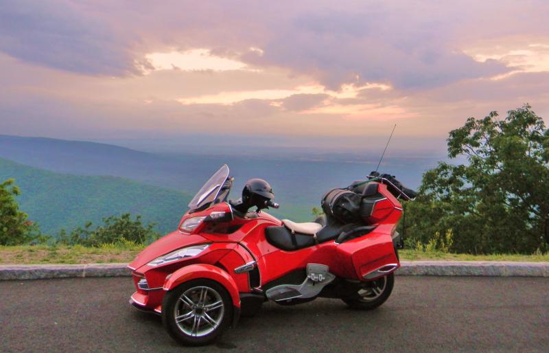 Says it all about Blue Ridge Parkway, Big Rock overlook, VA

DSCN0410