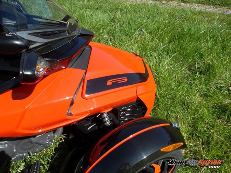 Side view F3 Leblanc stripe