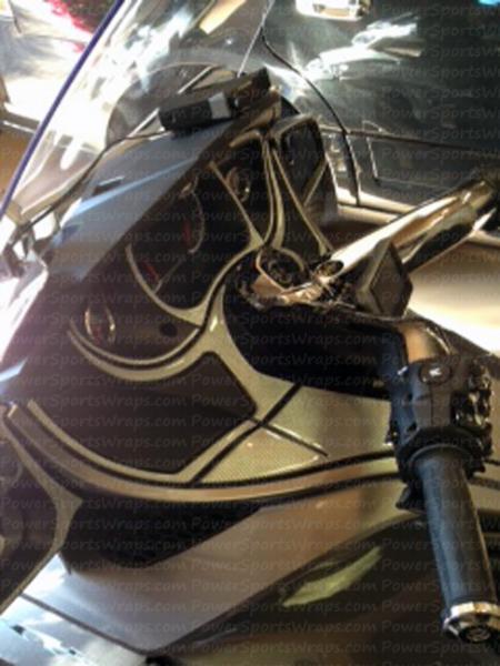 Silver Carbon Fiber on a Silver RT Spyder.. I like the combo.