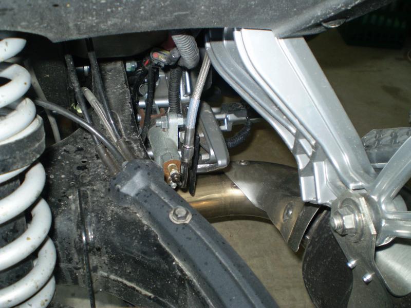 Slave w/ braided line to master on handlebar