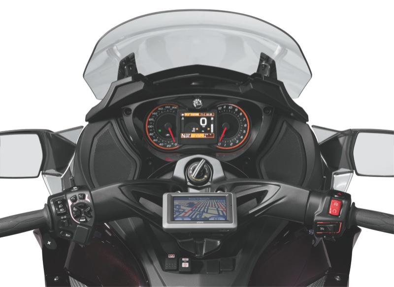 smST LTD Gauges White Bckgrnd