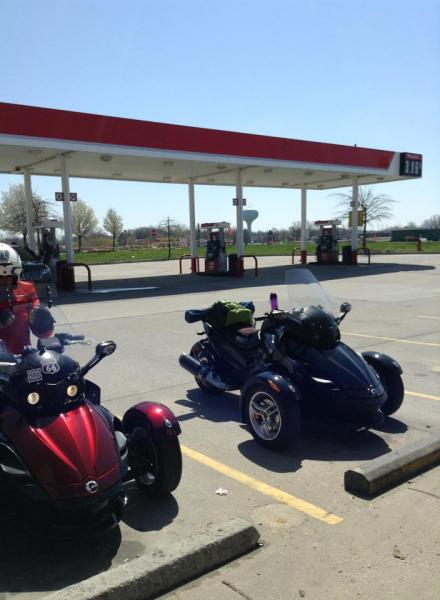 Snack & gas in Liberty, MO on our way to Spyderfest. I used to live here many years ago.