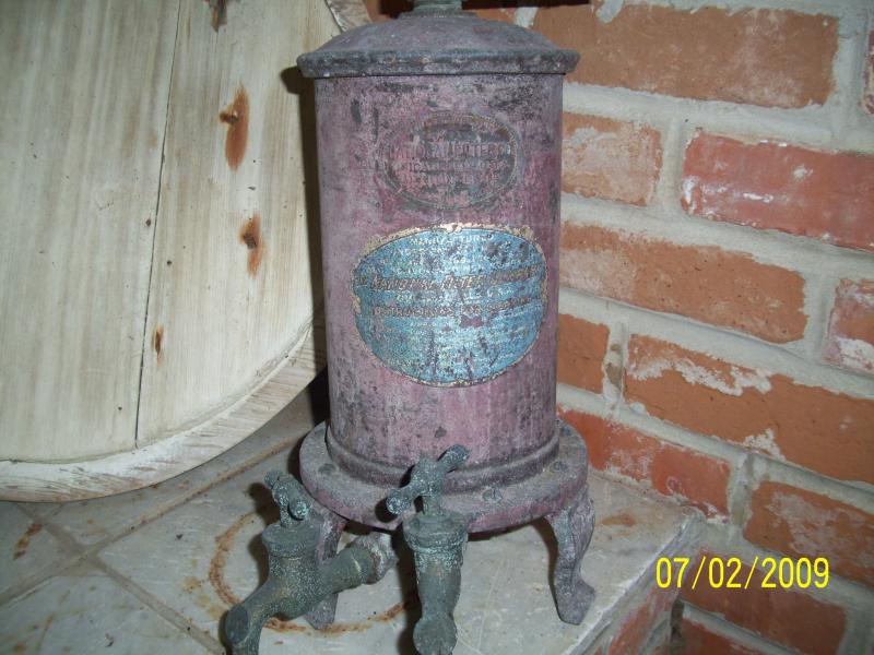 Some type of filter/urn but haven't figured it out. Any knowledge would be helpful.