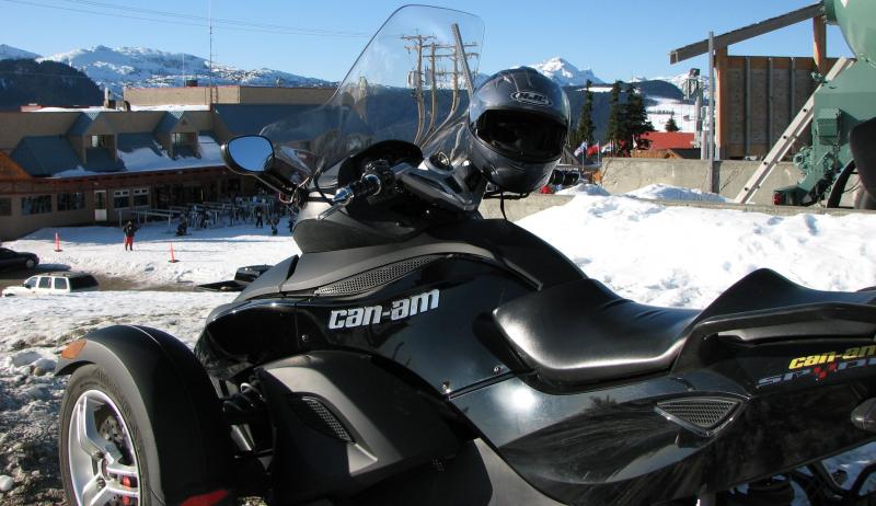 Spyder 684 looking down on the Lodge @ Mt. Washington