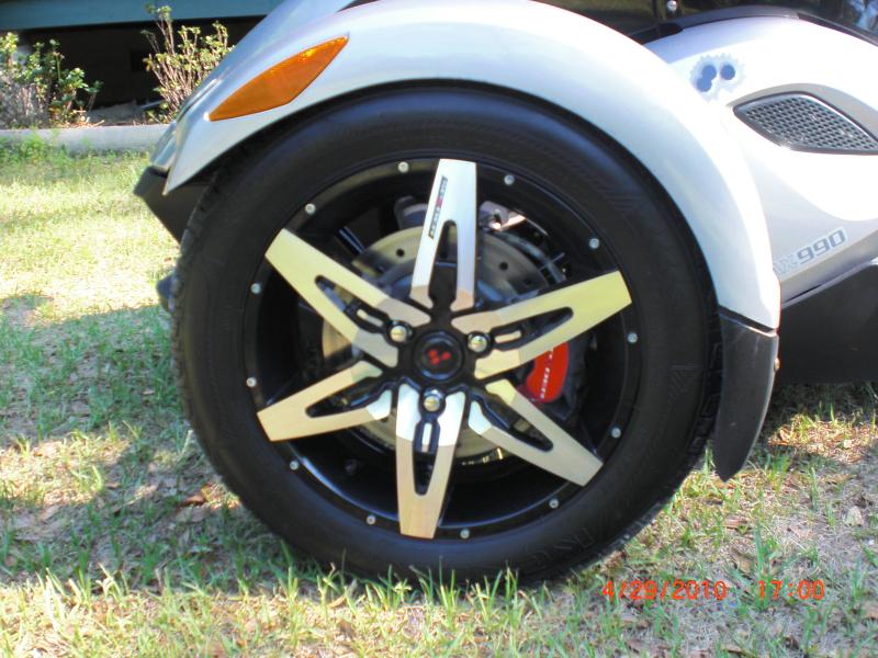 Spyder abril 2010 008