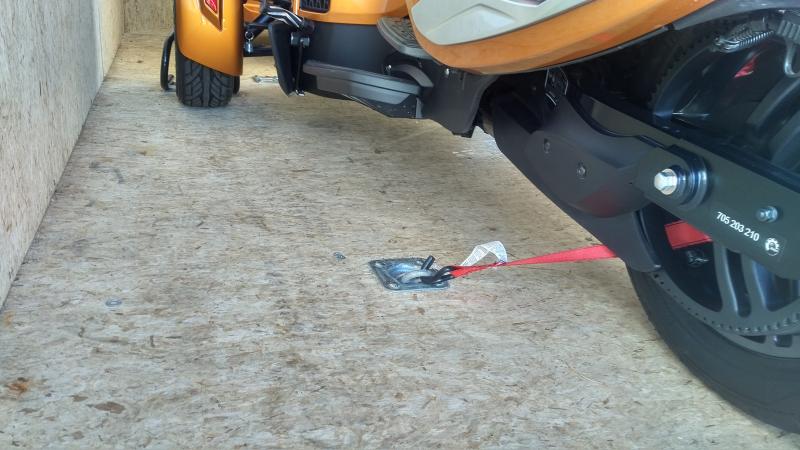 Spyder anchored to the floor