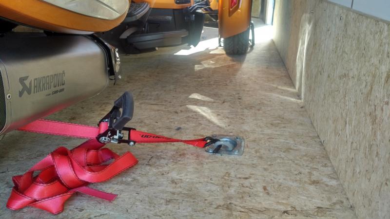 Spyder anchored to the floor