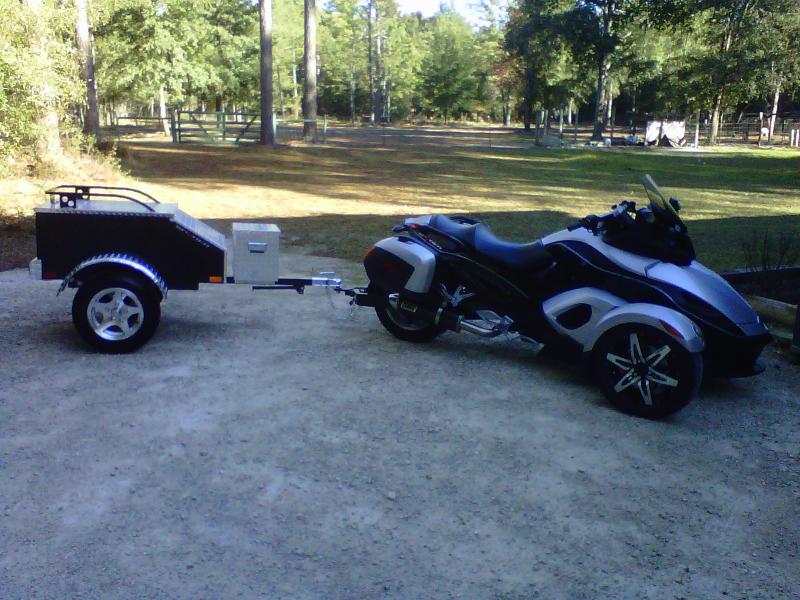 Spyder and Trailer 11 2010 024