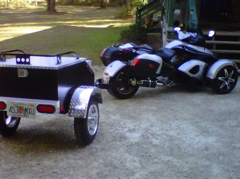 Spyder and Trailer 11 2010 026