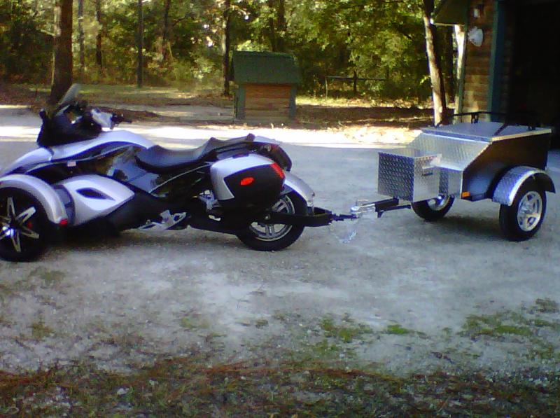 Spyder and Trailer 11 2010 028