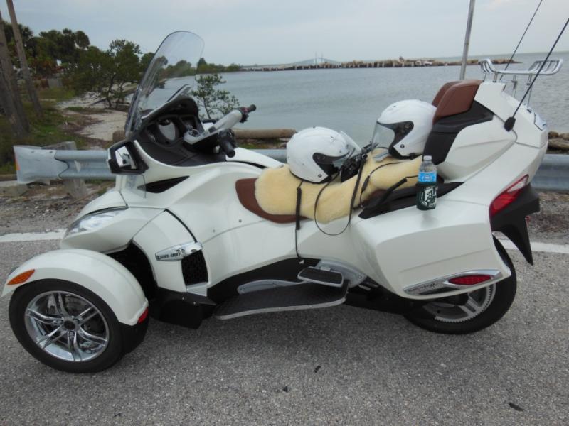 Spyder at the Skyway