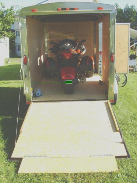 Spyder in trailer, rear view