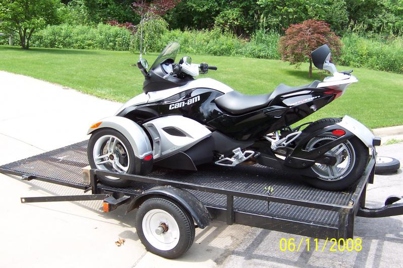 Spyder loaded on 5' x 7' trailer.  Works in a pinch.