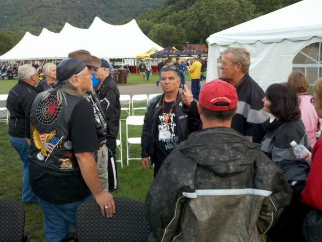 Spyder Owner's Event 2011 Huligan's