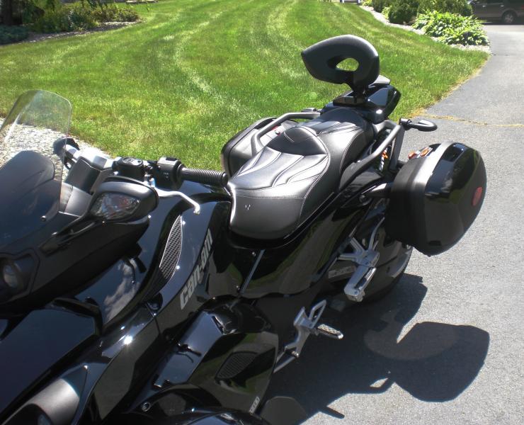 Spyder Seat, Bags and Passenger Extensions