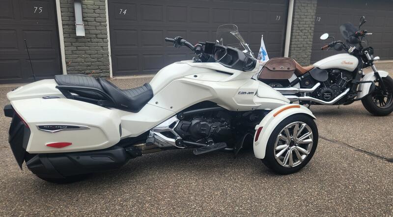 Spyder Sideview Cropped