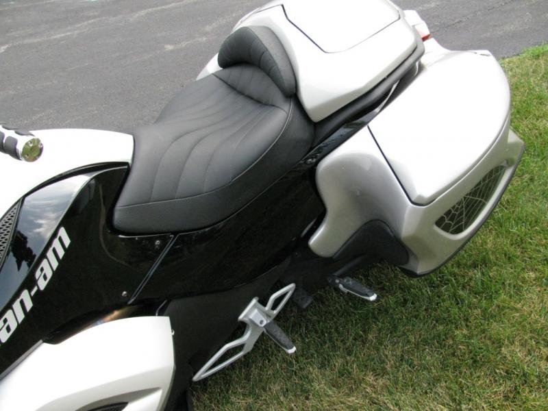 Spyder smuggler trunk   left