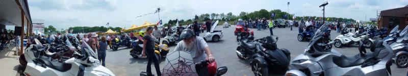 Spyderfest 2012 - taken on Saturday as everyone was preparing for the big ryde.