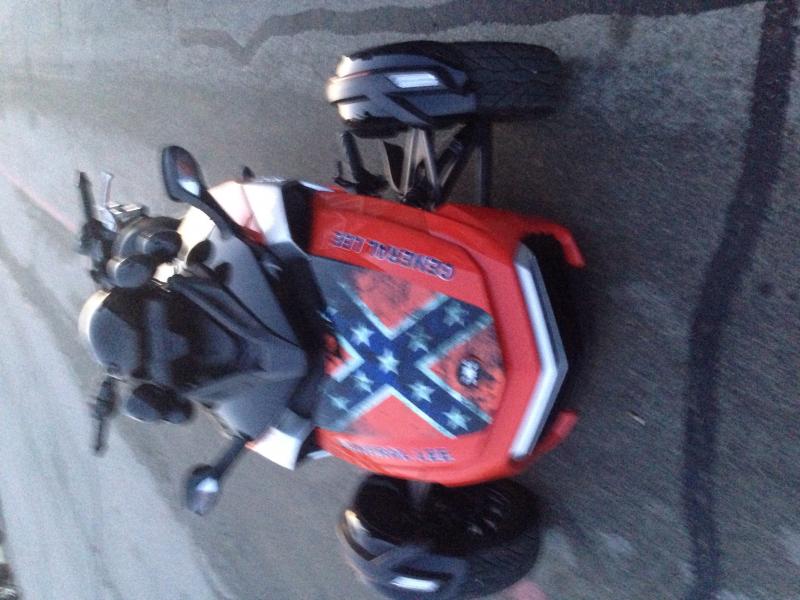 Spyderfest'15 general lee. (Will not load right)