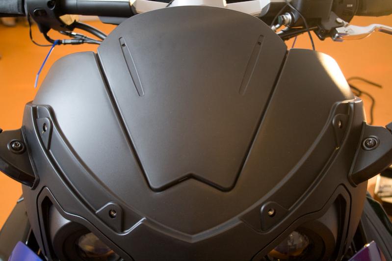 SpyderHotHands GPS Wiring 2 - Installing Hot Hands (heated grips - low power draw) and Garmin GPS mount - Both powered directly from the battery - Ins