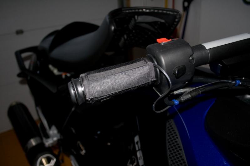 SpyderHotHands GPS Wiring 9 - Installing Hot Hands (heated grips - low power draw) and Garmin GPS mount - Both powered directly from the battery - Ins