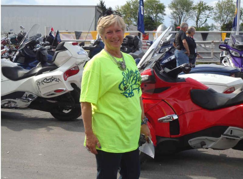 spyderlady   wed 4 25121