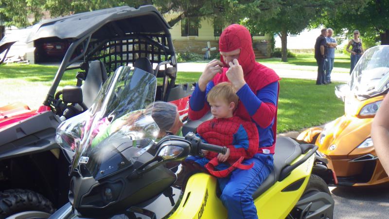 Spyderman along with his sidekick led us through the parade!