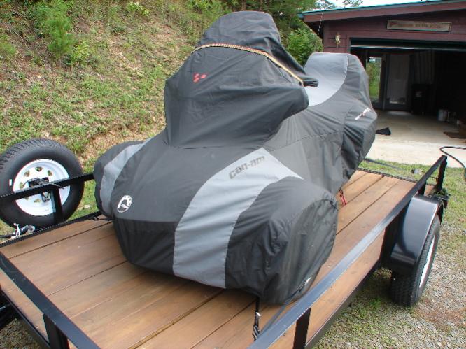 SpyderRT loaded on 7 x 12 trailer with 6 ratchet straps and custom cover