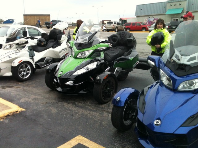 Spyders in Poplar Bluff.
