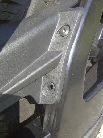 ST-Missing Beltguard Bolt