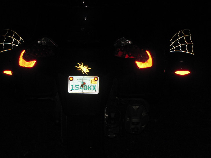 StreetGlo Reflective Striping From Rear on Spyder Fenders