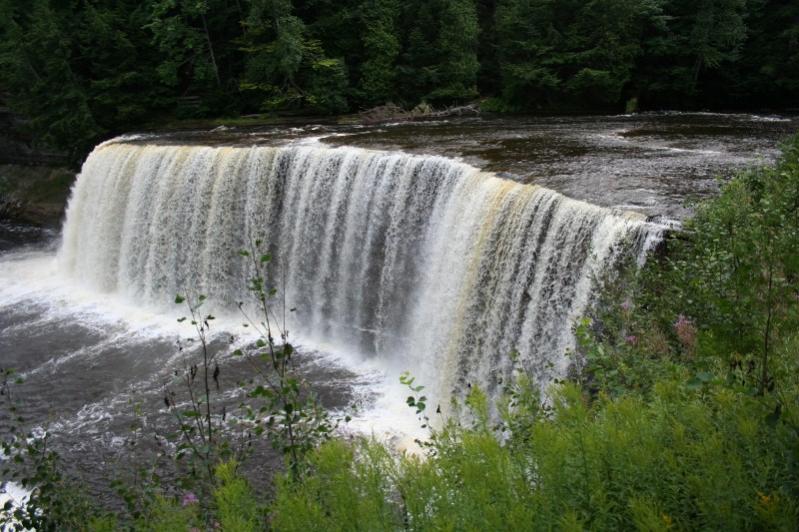 Tahquamenon Falls!
