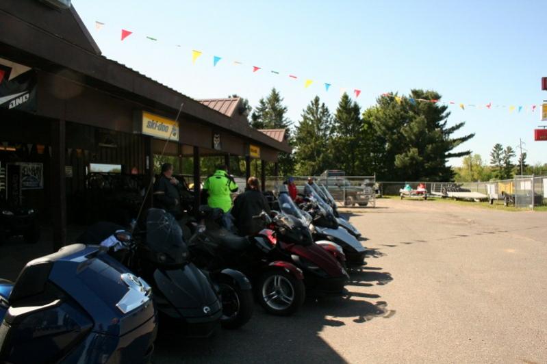 Talking about the route - readying to roll.