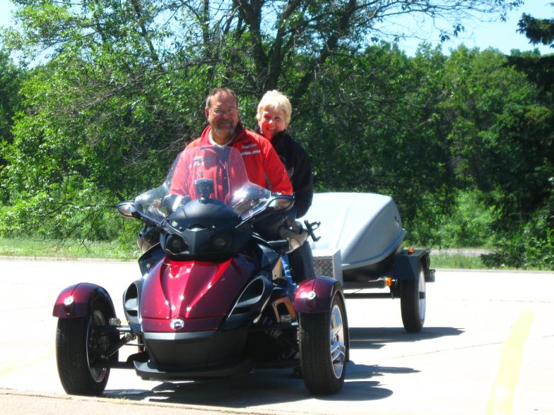 The new paint job that Butch did on the Spyder.