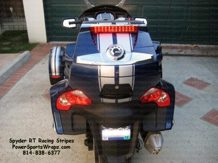 The racing stripe them is completed by installing the rear bags section as well. Thanks Dennis your Spyder looks great!!