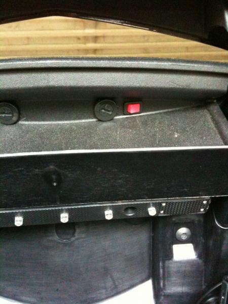The Sopher Trunk light; three units middle unit is a light bar.
Notice the red power switch tucked under the edge.