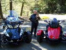 There's a great ride up the Caves Highway not far from home that Vaughn and I love.  Here's a pic at the top of the hill of me & Buddy