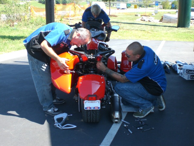 This is the first set of red saddlebags that the Corbin team had ever installed.  We had a great time hanging out with the Corbin team and getting our