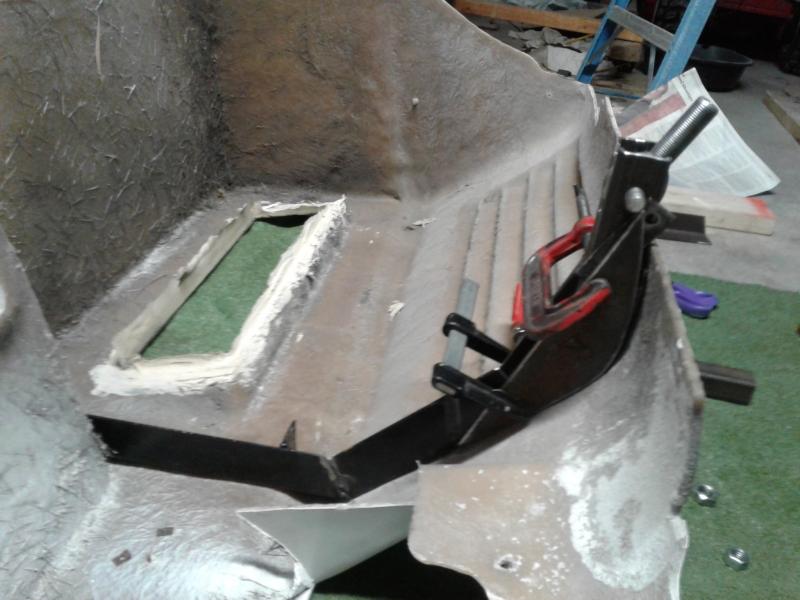 This is the rear half of the 917 sitting upright on it's tail .... what's pictured is what I have designed to bolt onto this half ... there are some f